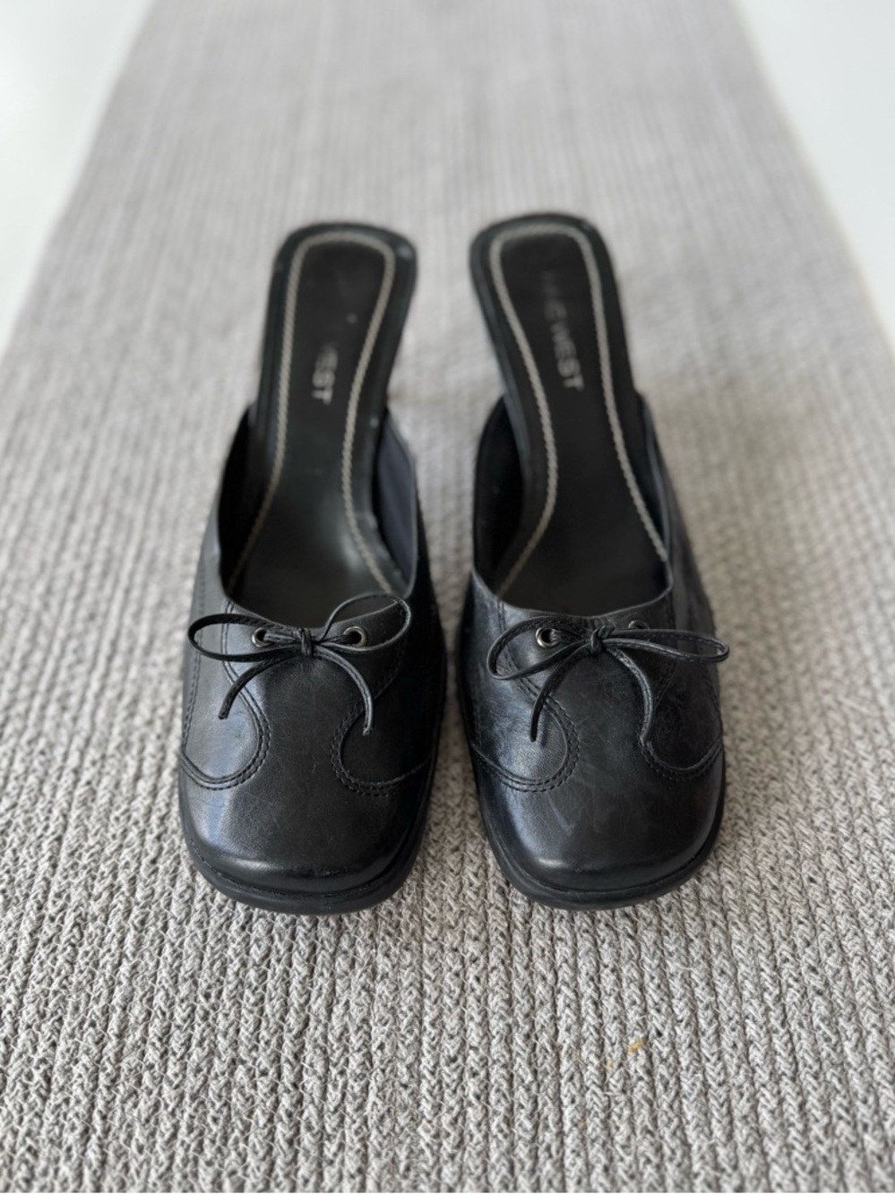 Vintage 90s Nine West Black Leather Square Toe Kitten Heels Size 8.5